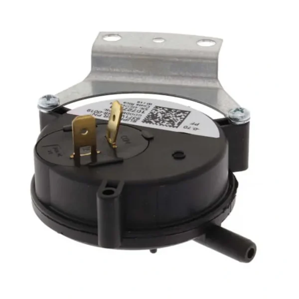Store Goodman-Amana 10727923 Pressure Switch, Air, -0.7 in wc - One-stop shop for professional tools and equipment. Pressure